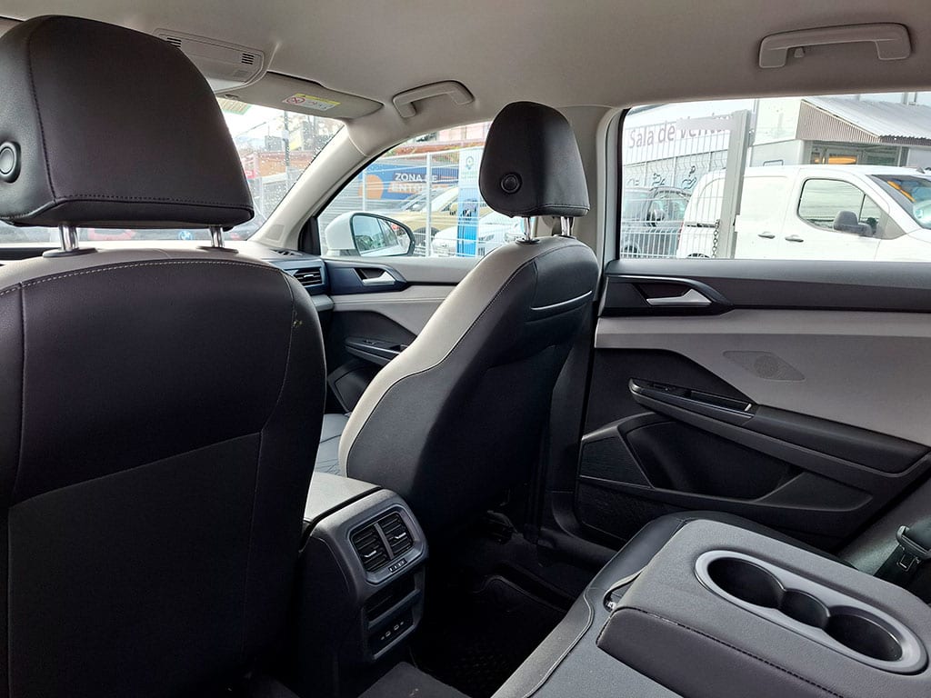 Volkswagen Taos 1.4 Tsi Confortline año 2025