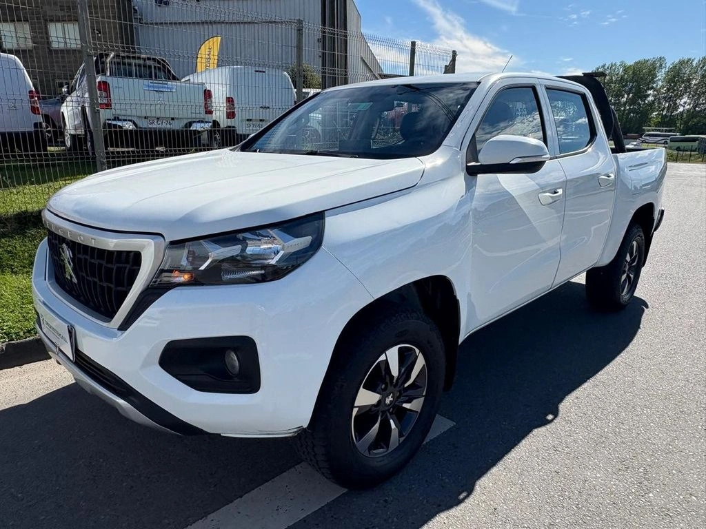 Peugeot Landtrek 4x2 1.9 Mt año 2023