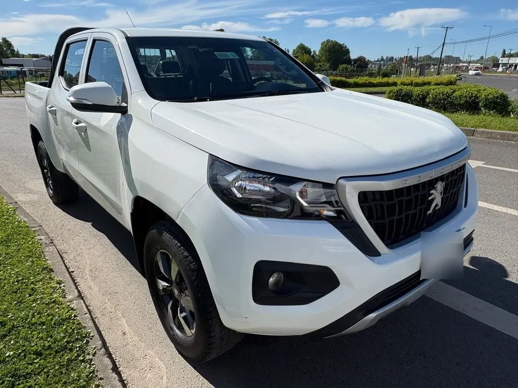 Peugeot Landtrek 4x2 1.9 Mt año 2023