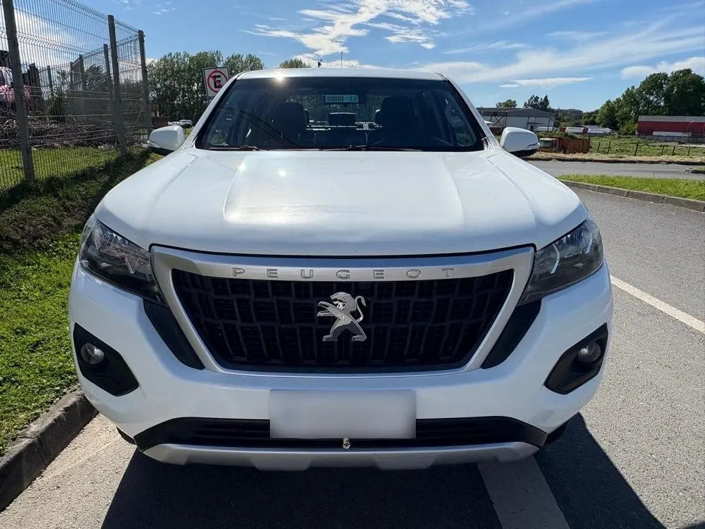 Peugeot Landtrek 4x2 1.9 Mt año 2023