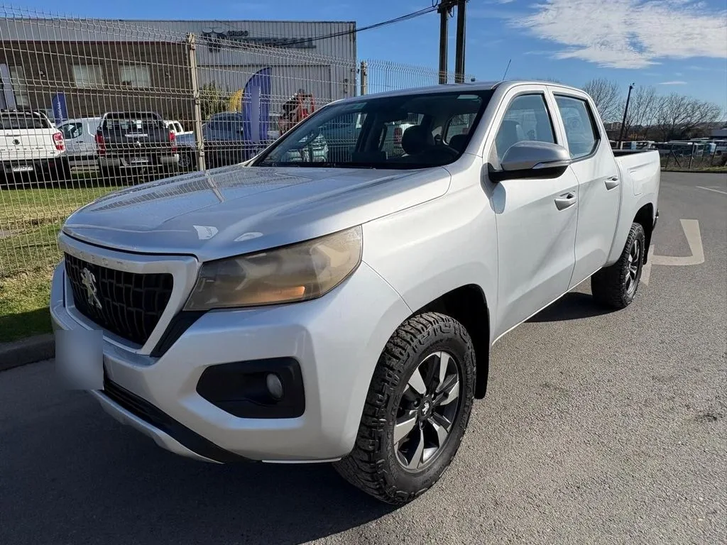 Peugeot Landtrek 1.9 4x4 Mt año 2023