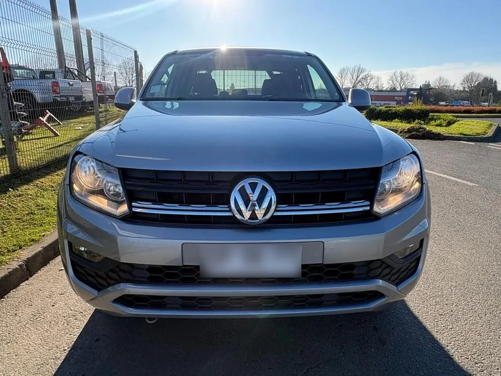 Volkswagen Amarok Trendline 4x2 Mt año 2023