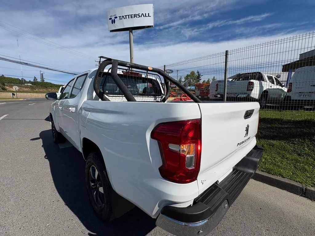 Peugeot Landtrek 4x2 1.9 Mt año 2023