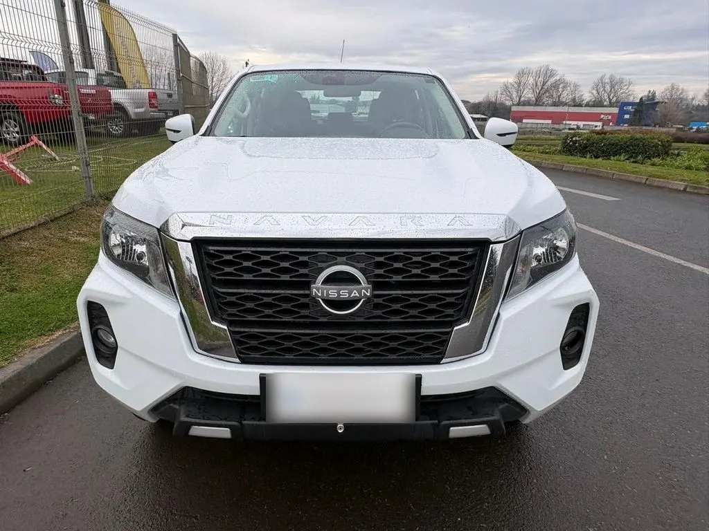 Nissan Navara 2.3 Mt 4x2 año 2023