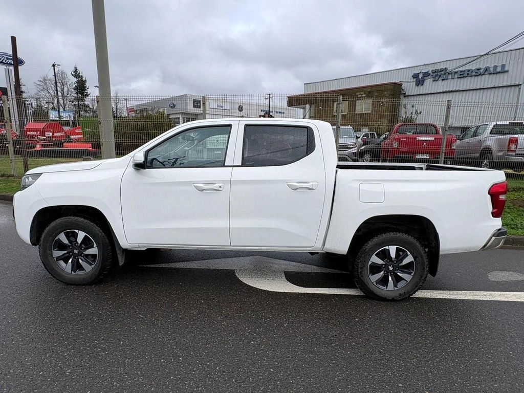 Peugeot Landtrek 1.9 4x4 Mt año 2023