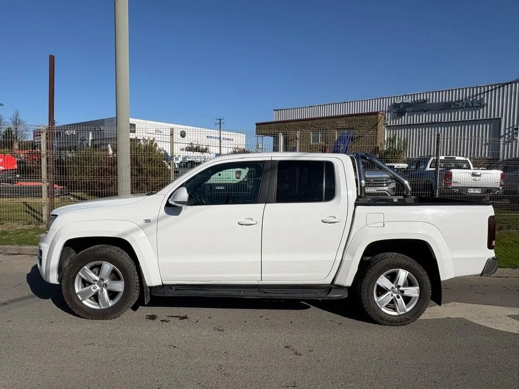 Volkswagen Amarok Highline 4x4 2.0 Aut. año 2023