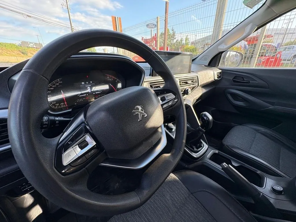 Peugeot Landtrek 4x4 1.9 Mt año 2023
