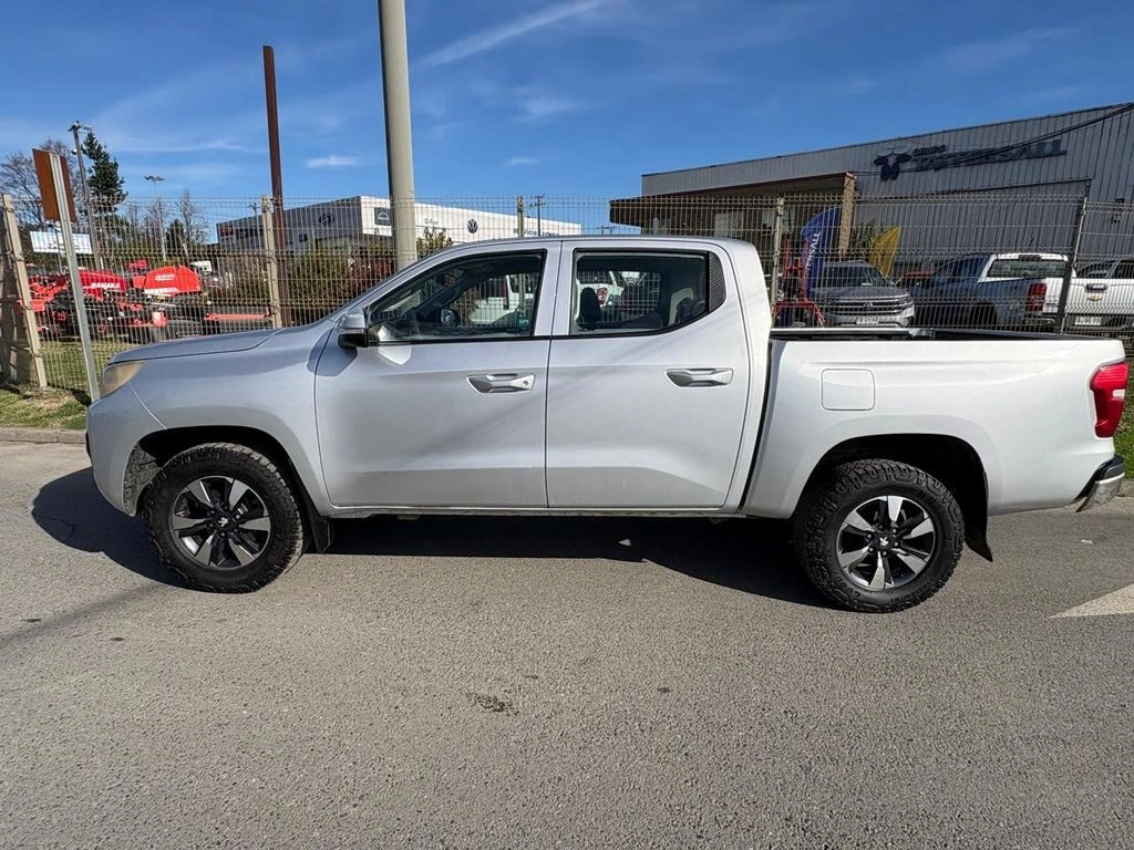 Peugeot Landtrek 1.9 4x4 Mt año 2023