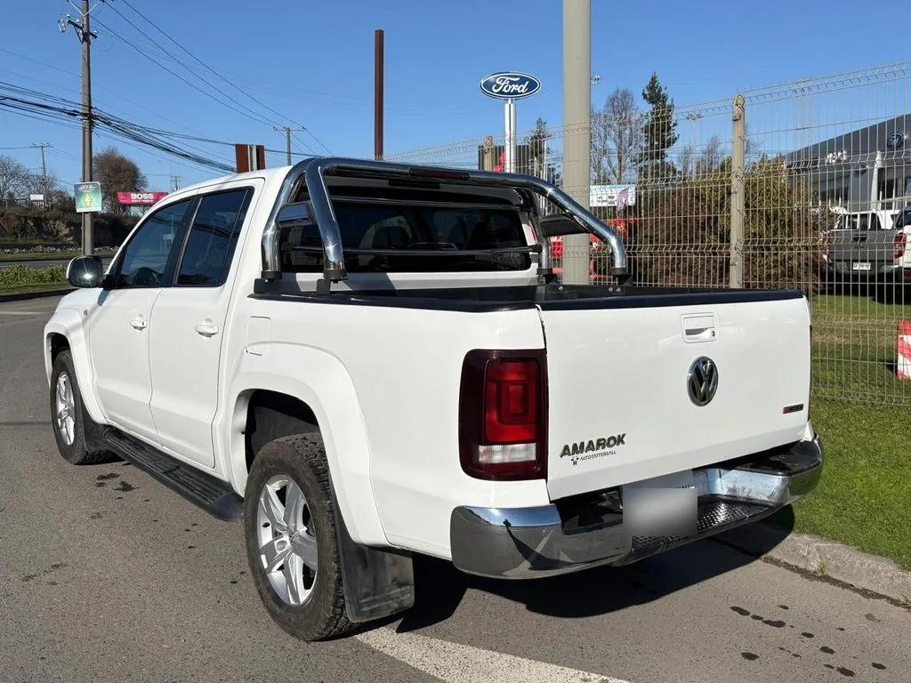 Volkswagen Amarok Highline 4x4 2.0 Aut. año 2023