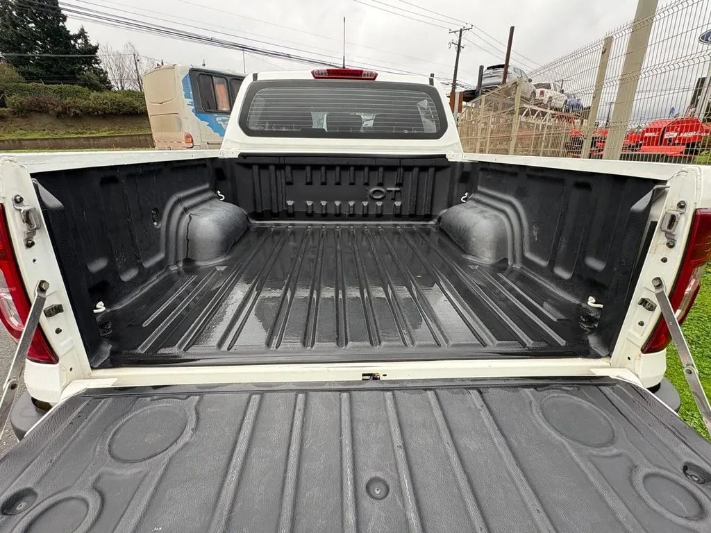 Peugeot Landtrek 1.9 4x4 Mt año 2023