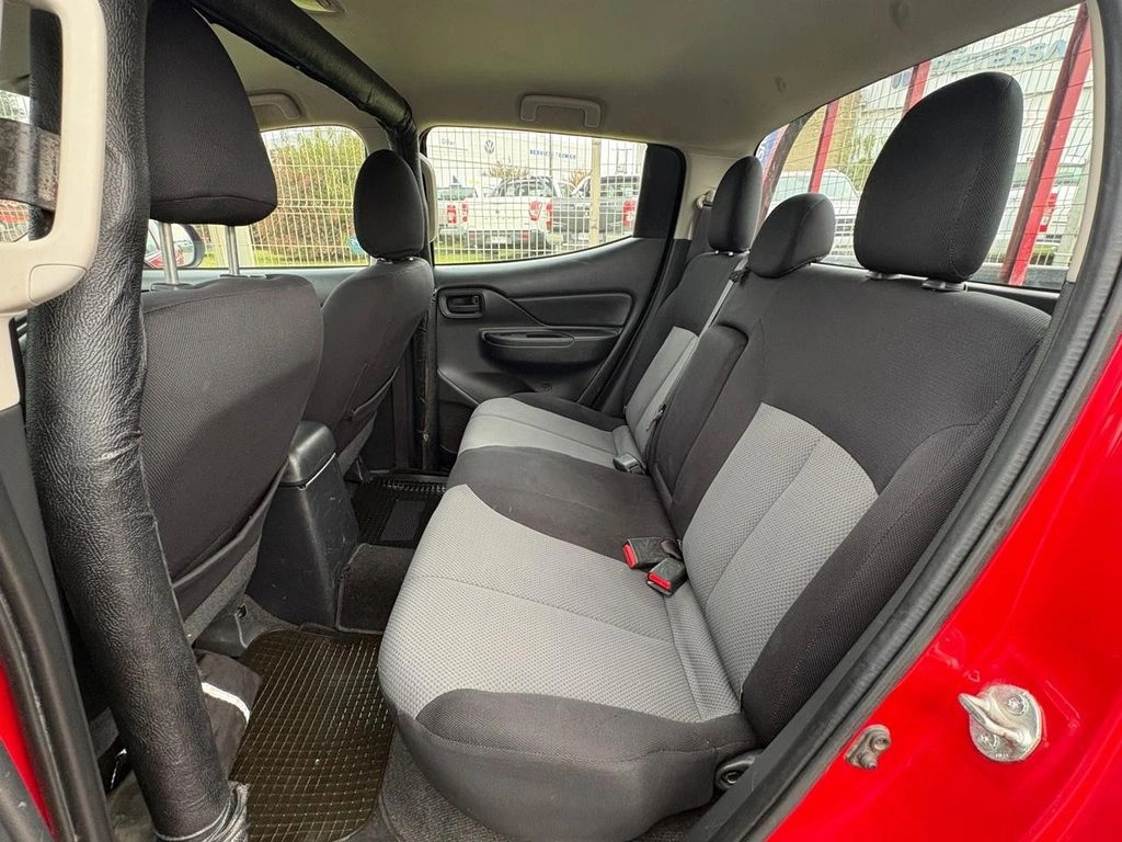 Mitsubishi L200 Cr Katana 4x2 año 2022