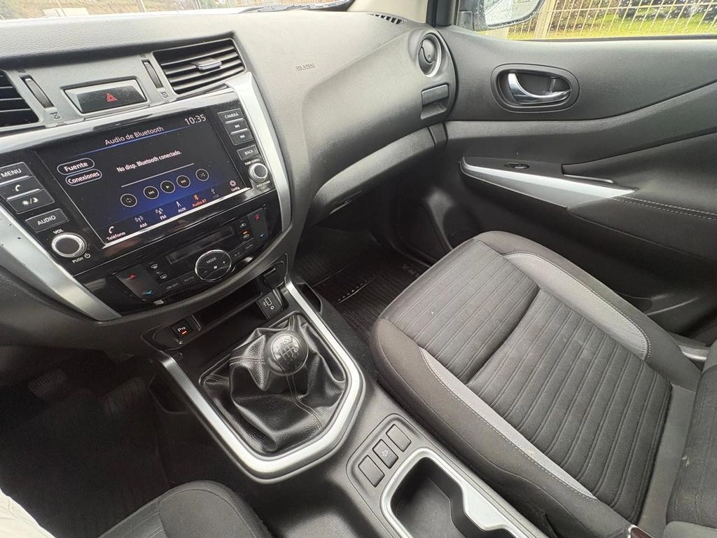 Nissan Navara 2.3 Mt 4x2 año 2023