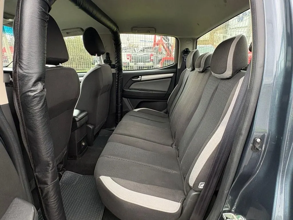 Chevrolet Colorado 2.8 Lt 4x4 año 2022
