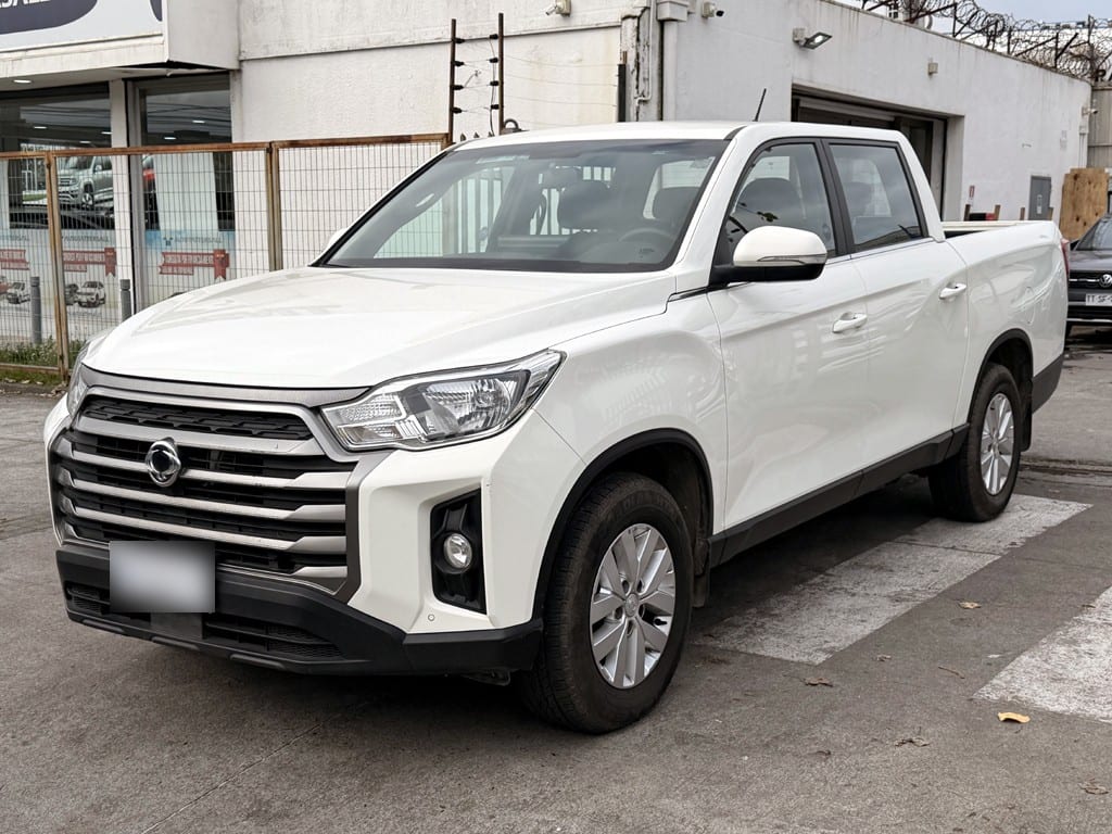 Ssangyong Musso 2.2 4x2 At año 2025