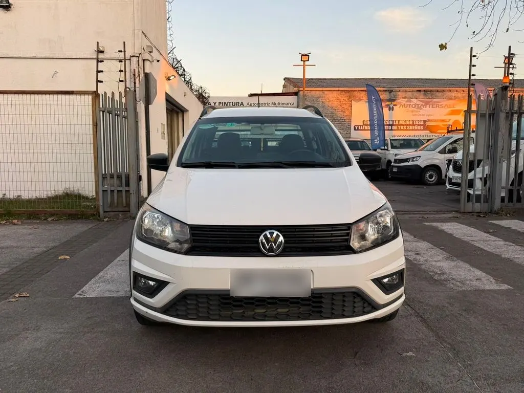 Volkswagen Saveiro 1.6 Cab Ext Mt año 2023