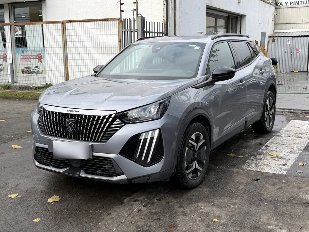 Peugeot 2008 1.5 Allure Pack Diesel At año 2025
