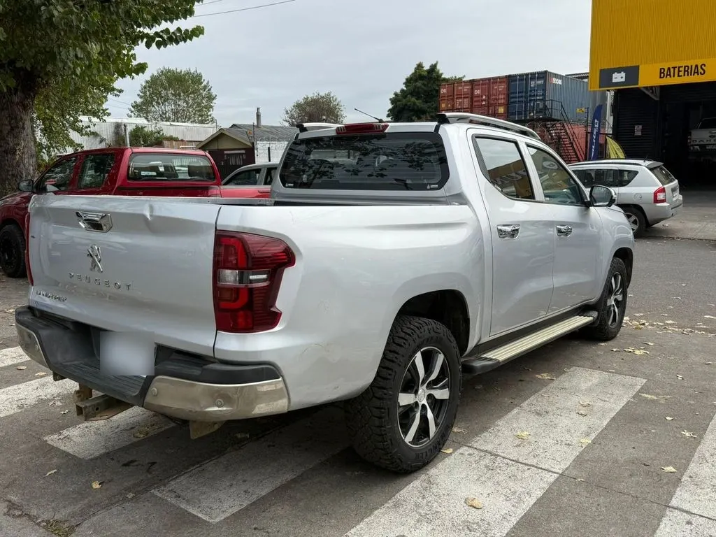 Peugeot Landtrek Active Hdi 4x4 Mt año 2023