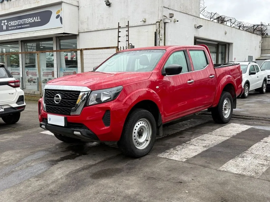 Nissan Navara 2.3 Se 4x2 Mt año 2022
