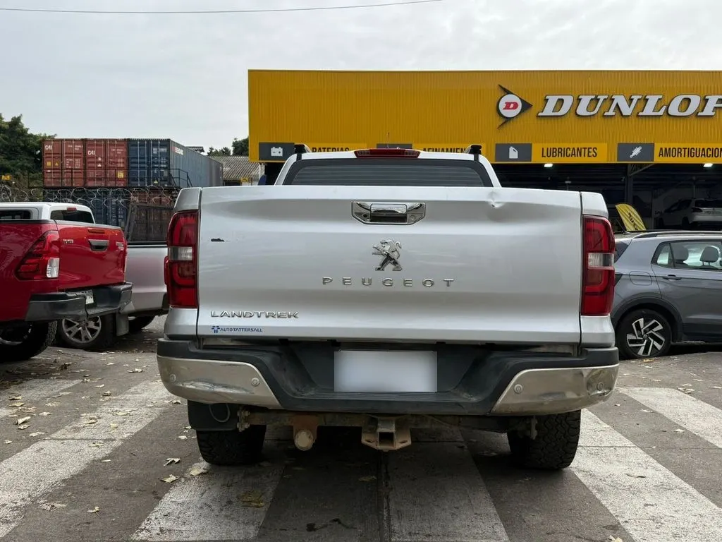 Peugeot Landtrek Active Hdi 4x4 Mt año 2023