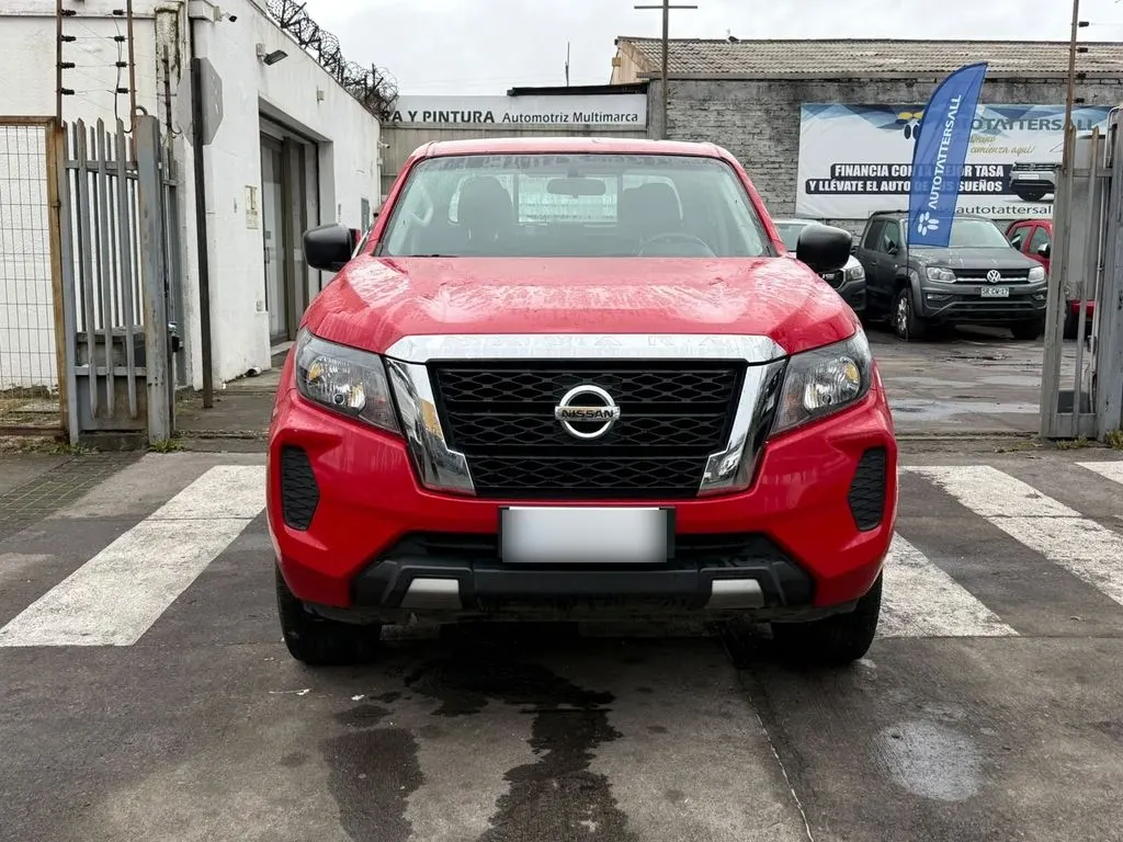 Nissan Navara 2.3 Se 4x2 Mt año 2022