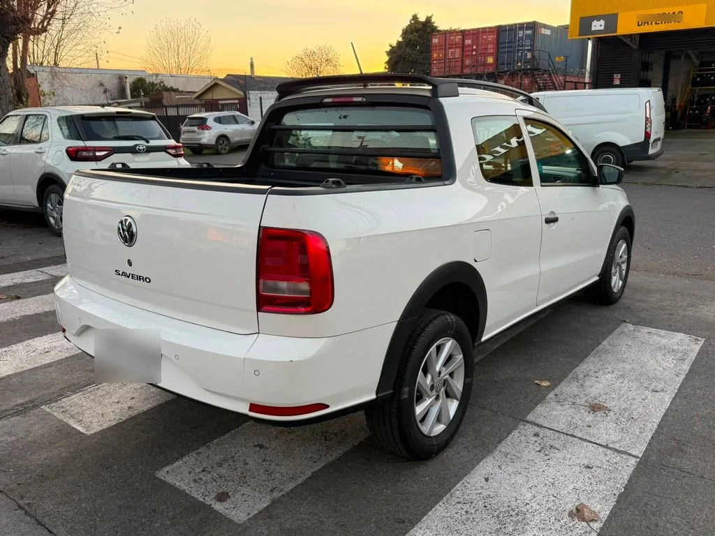 Volkswagen Saveiro 1.6 Cab Ext Mt año 2023