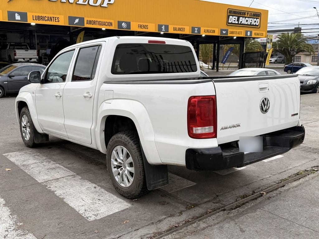 Volkswagen Amarok 2.0 Trendline 4x4 Mt año 2023