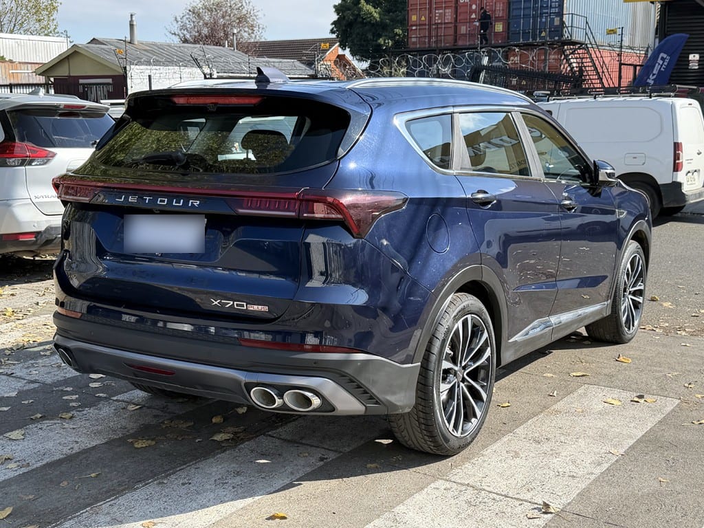 Jetour X70 Plus 1.5 Gl At año 2024