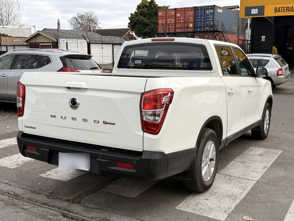 Ssangyong Musso 2.2 4x2 At año 2025