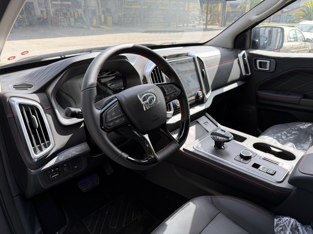 ZX Auto Grand Lion Grand Lion Cabina Doble Lux Xl Diese L4x4 At 2.3 año 2026