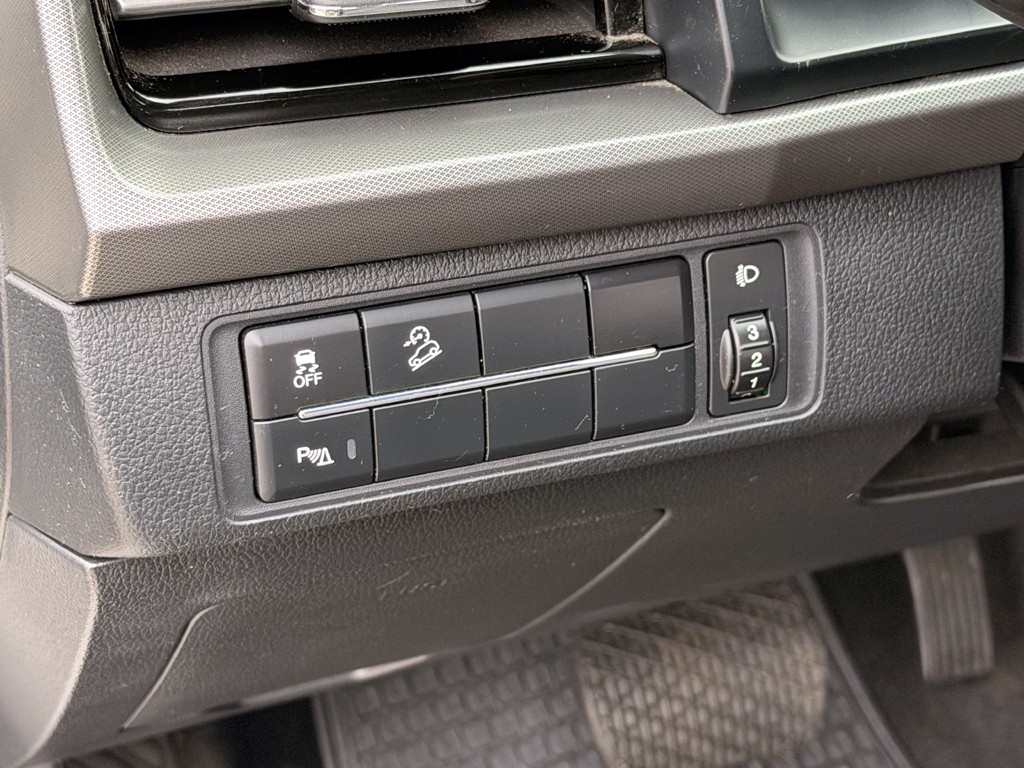 Ssangyong Musso 2.2 4x2 At año 2025