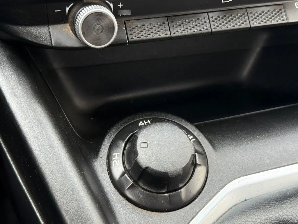 Peugeot Landtrek Active Hdi 4x4 Mt año 2023