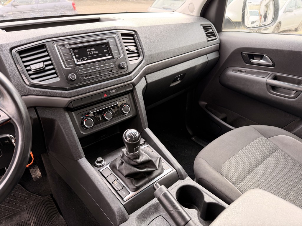 Volkswagen Amarok 2.0 Trendline 4x4 Mt año 2023