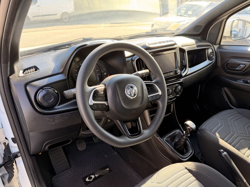 Ram 700 Bighorn Dcab 1.3 año 2024