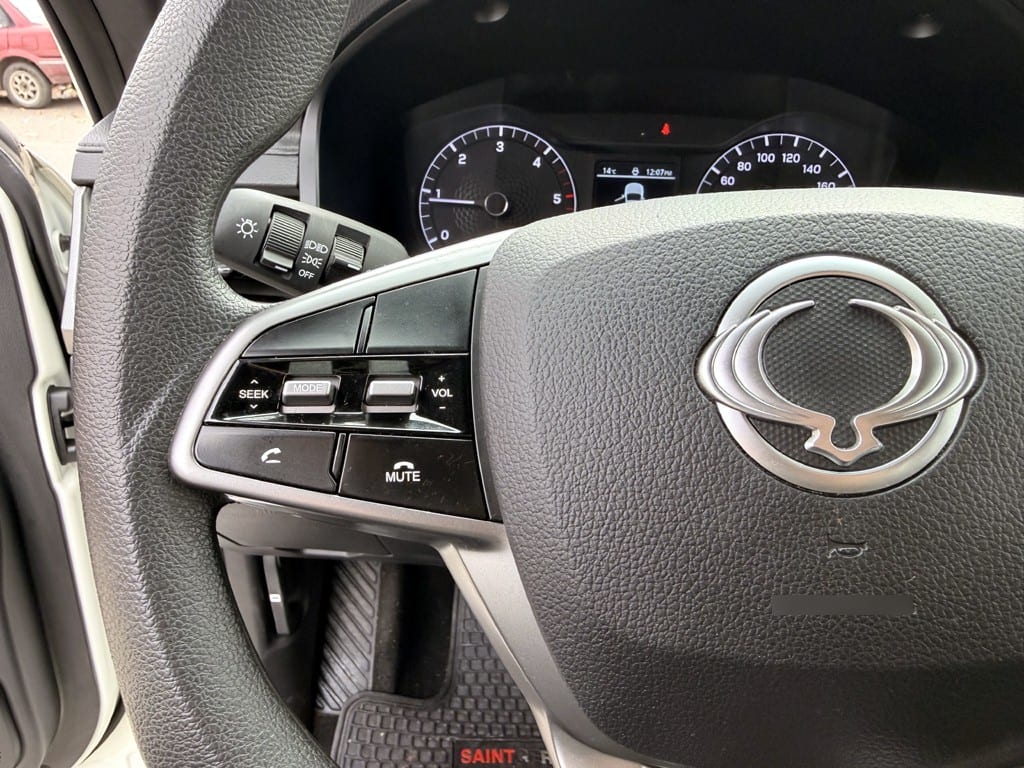 Ssangyong Musso 2.2 4x2 At año 2025
