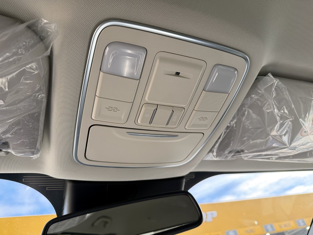 ZX Auto Grand Lion Grand Lion Cabina Doble Lux Xl Diese L4x4 At 2.3 año 2026