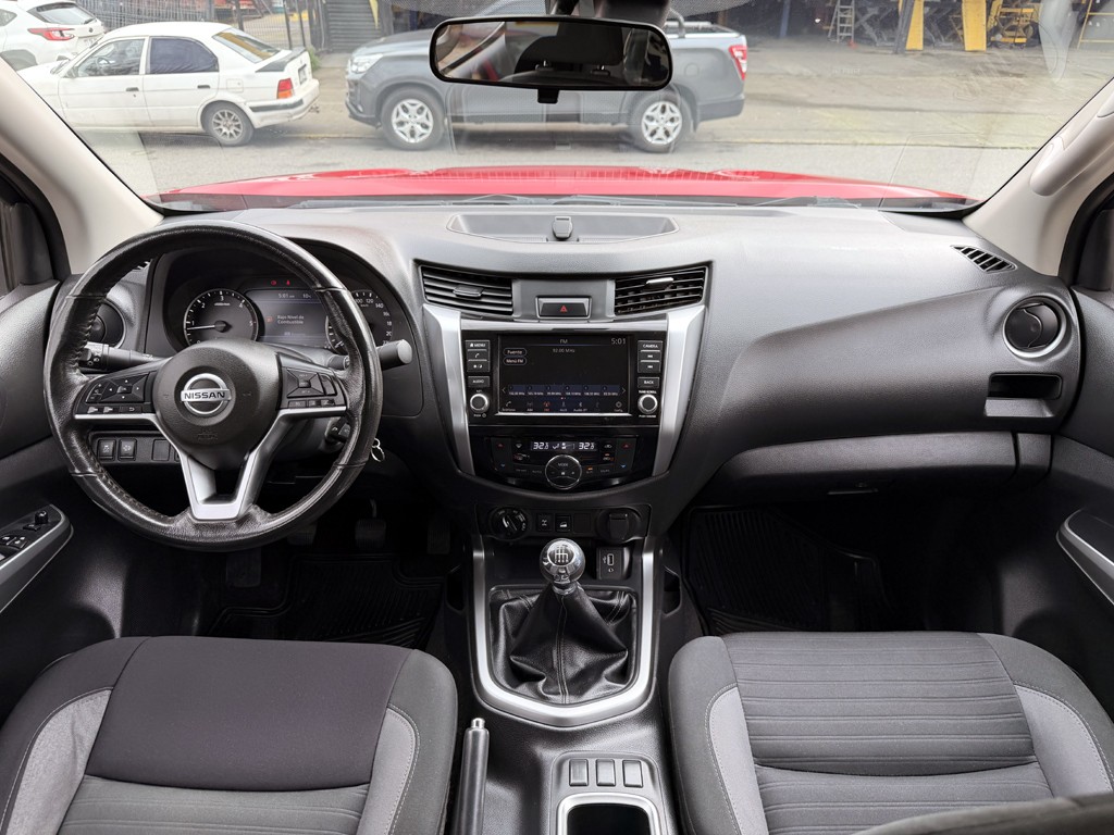Nissan Navara Navara 2.3 Xe 4x4 año 2022