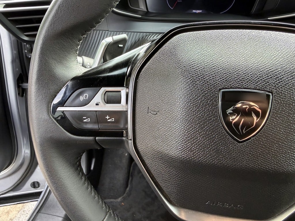 Peugeot 2008 1.5 Allure Pack Diesel At año 2025