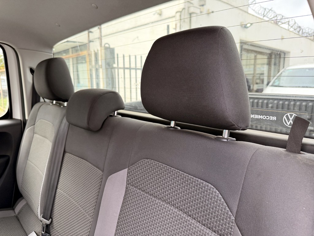 Volkswagen Amarok 2.0 Trendline 4x4 Mt año 2023