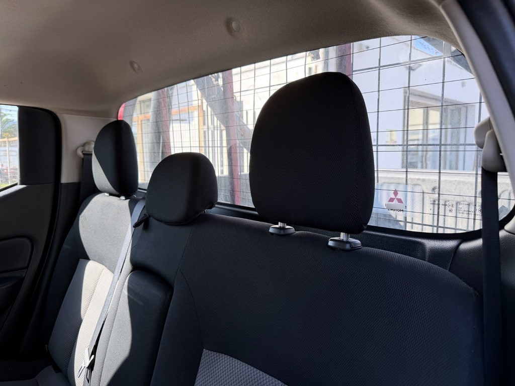 Mitsubishi L200 2.4 Katana Crt 4x4 Mt año 2023