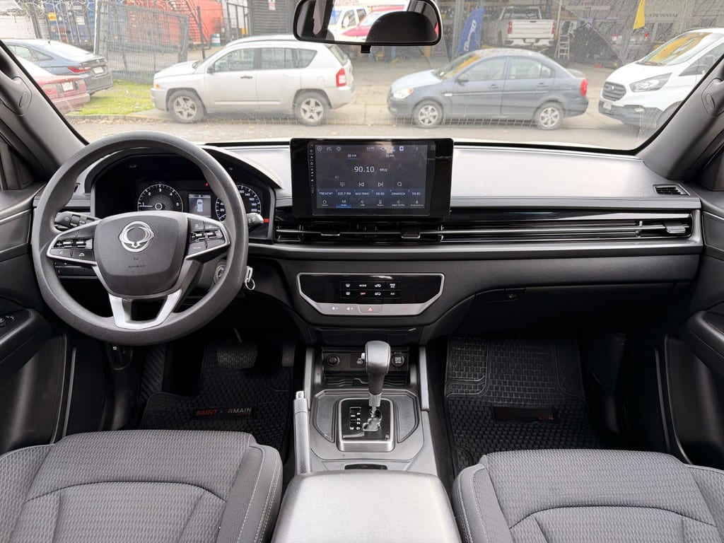 Ssangyong Musso 2.2 4x2 At año 2025