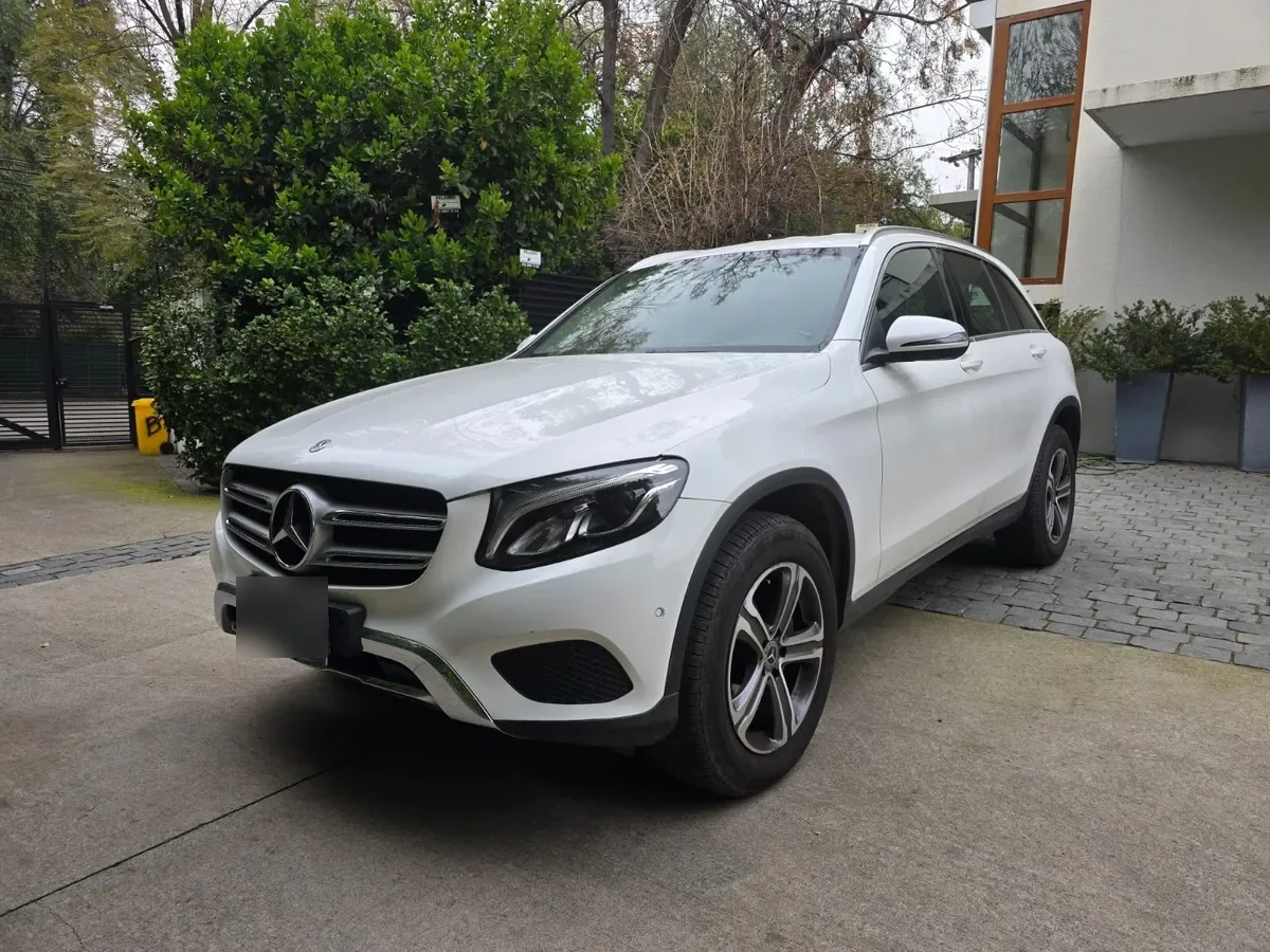 MERCEDES BENZ GLC 220 2.1 D At 4x4 Diesel año 2020