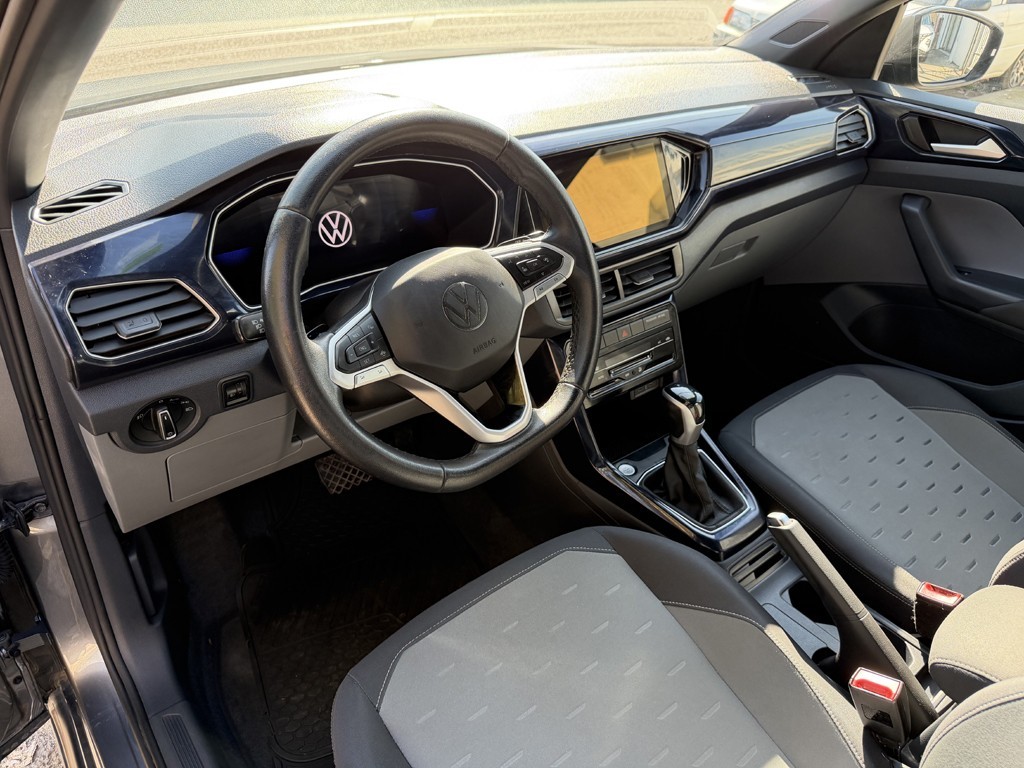 Volkswagen T-Cross 1.0 Tsi Comfortline At año 2024