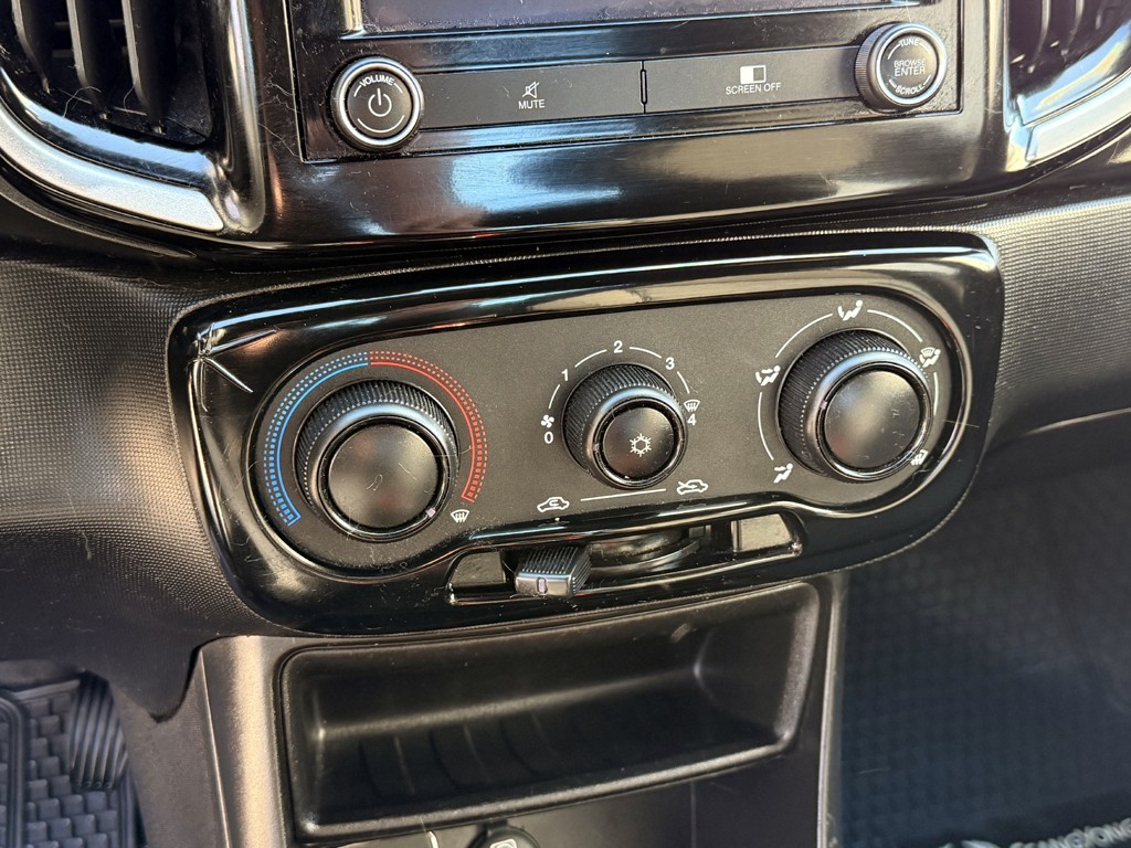 Ram 700 Bighorn Dcab 1.3 año 2024