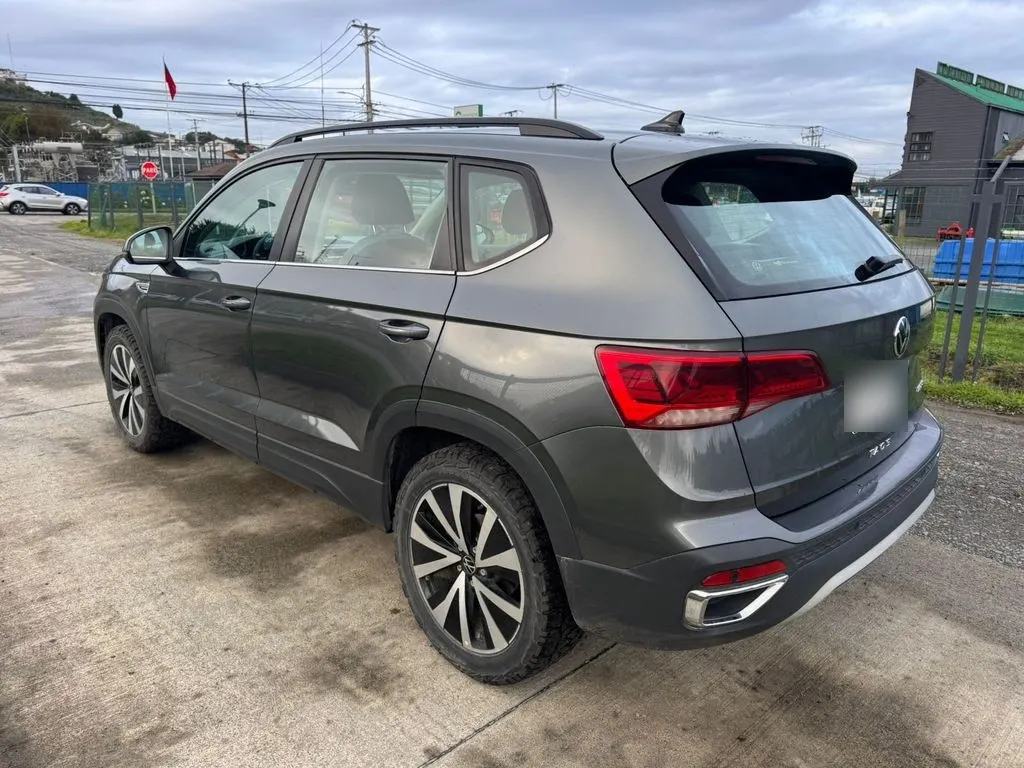 Volkswagen Taos Taos año 2025