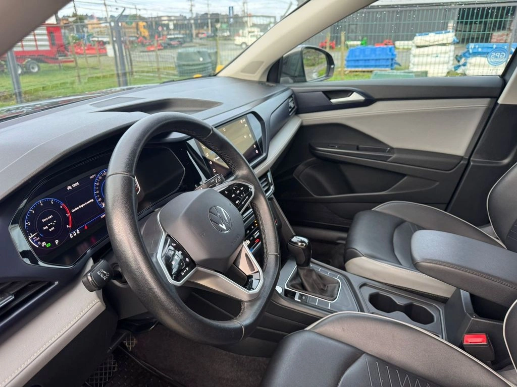 Volkswagen Taos Taos año 2025