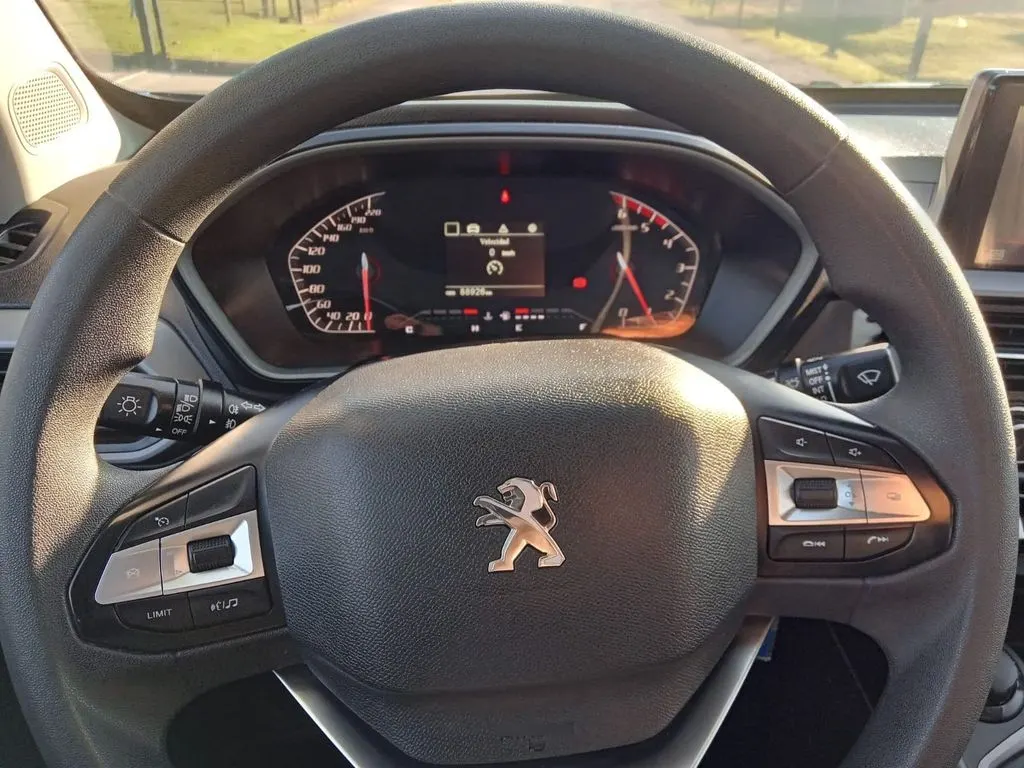 Peugeot Landtrek Landtrek año 2023