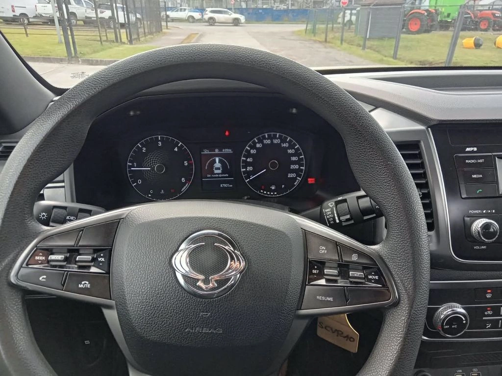 Ssangyong Grand Musso 2.2 año 2022