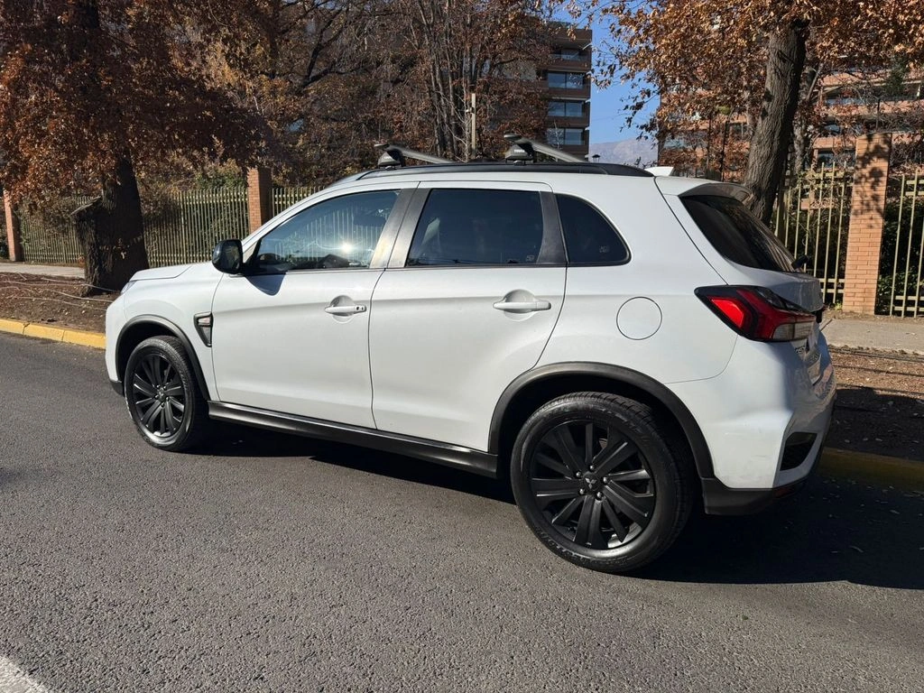 Mitsubishi Asx 2.0 Gls 4x2 At año 2023
