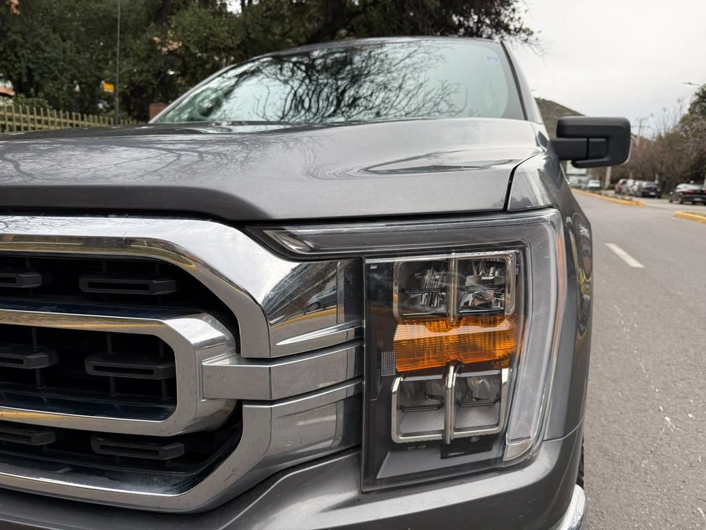 Ford F-150 5.0 Xlt Cc Dob. Cab. 4x4 At año 2023