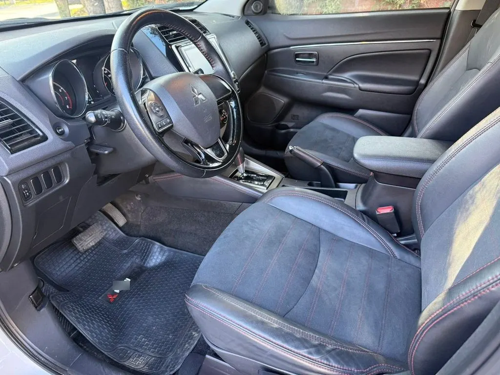 Mitsubishi Asx 2.0 Gls 4x2 At año 2023